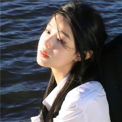 女魔